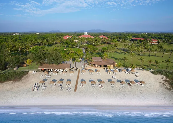 Caravela Beach Resort